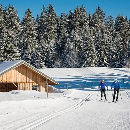 Studio 2 Pers Avec Acces Piscine Et Sauna Les Déserts Extérieur photo
